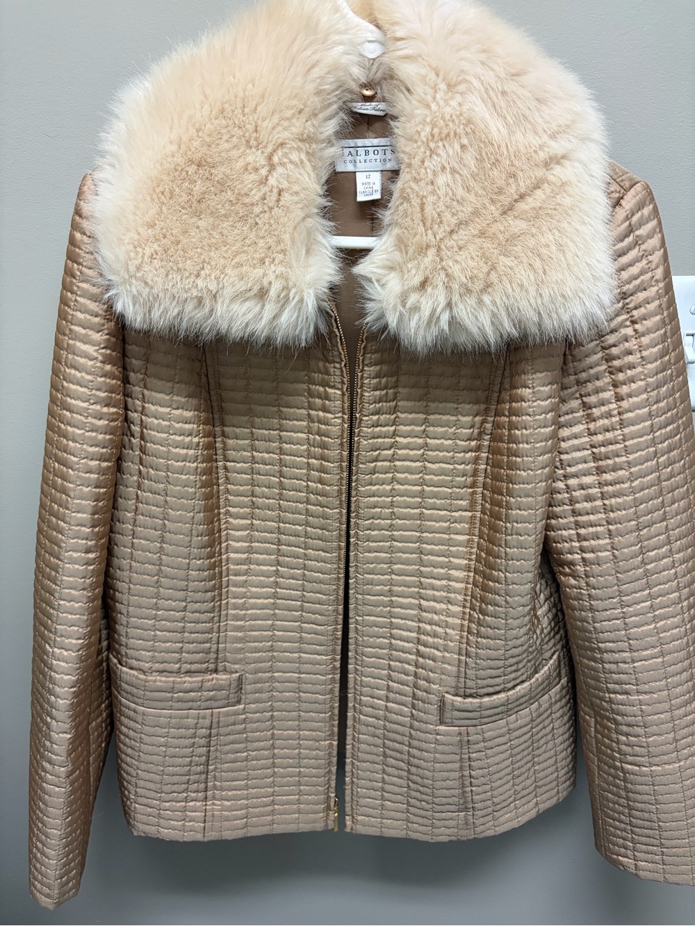 Talbots Beige Quilted Puffer Jacket with Plush Fur Trim